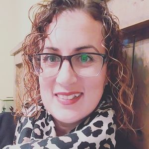 Meet your Posher, Kim